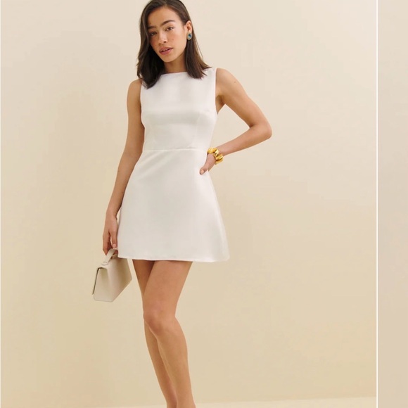 Reformation Classic White Dress - Picture 4 of 16